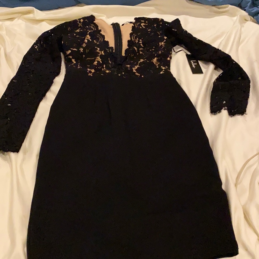 Lulus xsmall lace arm bodycon mini dress